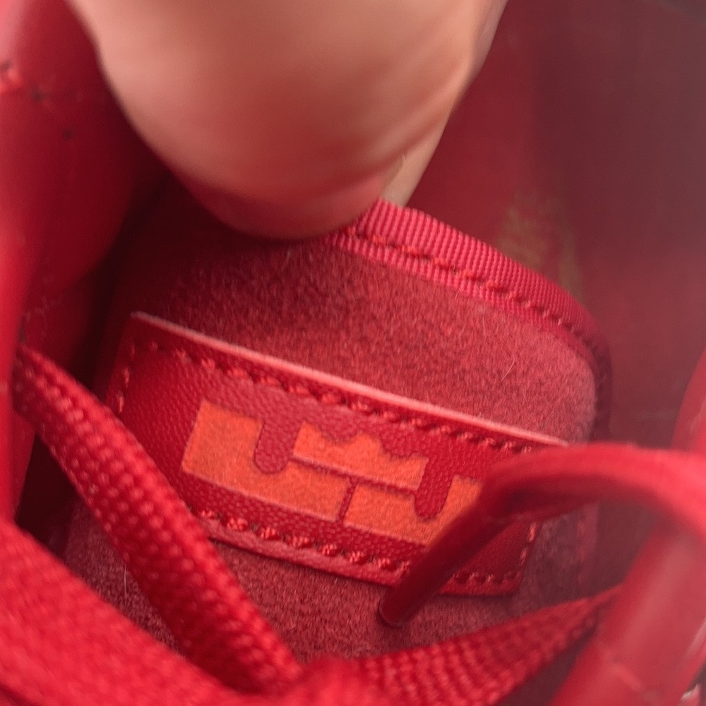 Nike Lebron XIII Lifestyle Mid Top Sneakers Shoes Gym Red Gold Men's Siz… - Picture 10 of 17